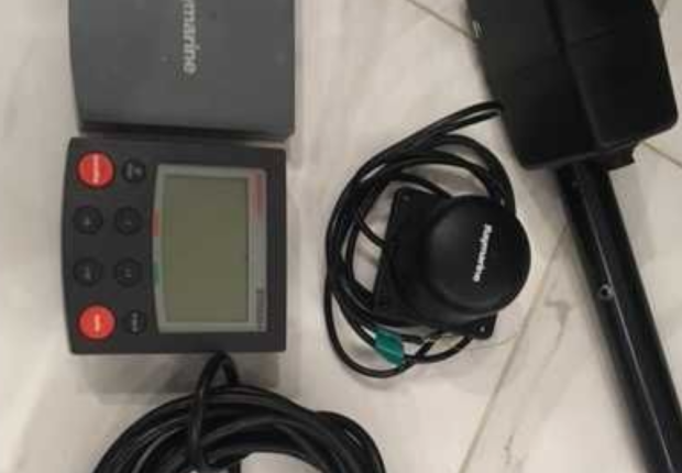 KIT PILOTE AUTOMATIQUE RAYMARINE ST5000